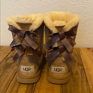 Authentic Bailey Bow Uggs